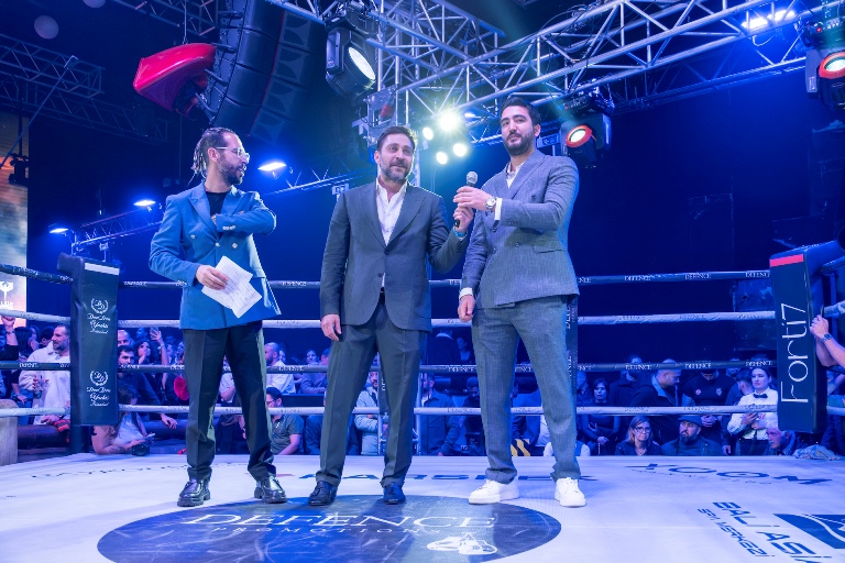 �stanbul�da Gecenin Dengesi De�i�iyor!  CLUB WAR 3 ile Ring de Sahne de Alev Alev